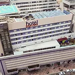 Hotel Mega Polo