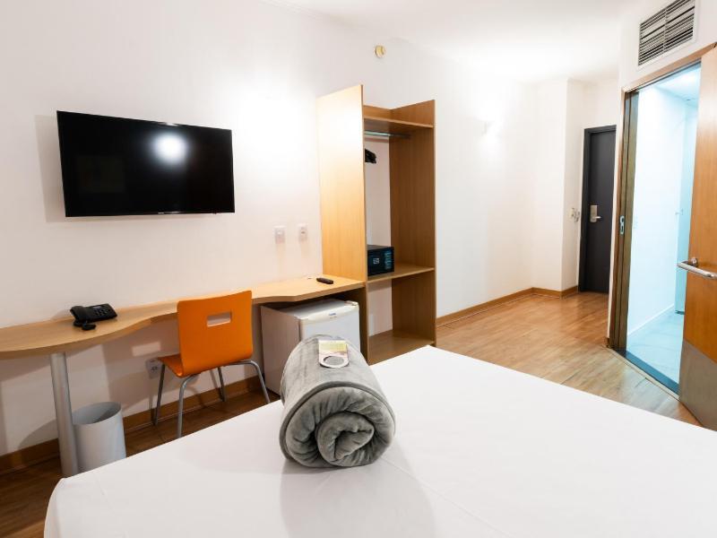 Hotel Mega Polo 3*